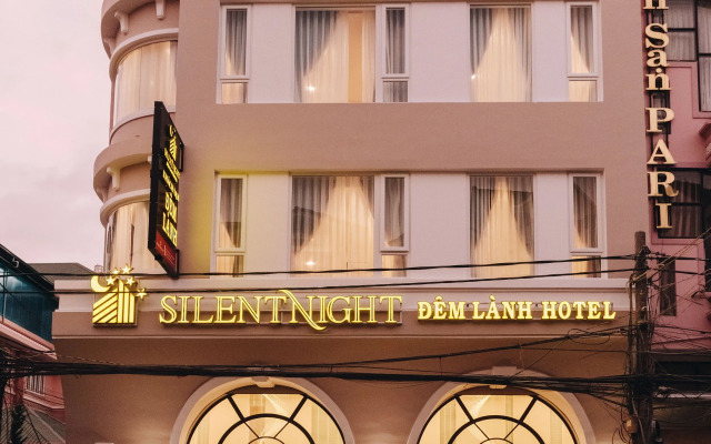 Silent Night Dem Lanh Hotel