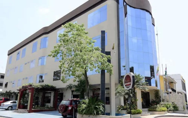 Hotel Ceibo Real