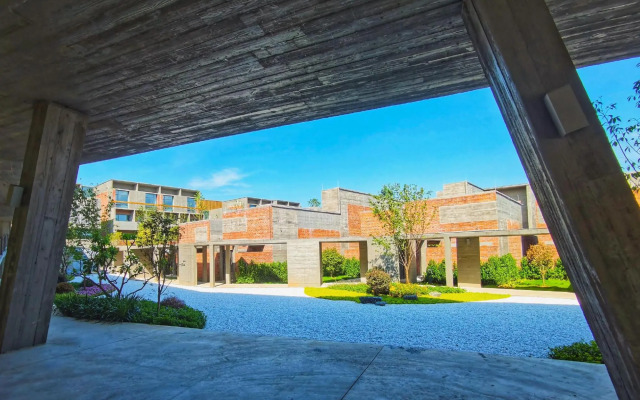 Blossom Garden Resort
