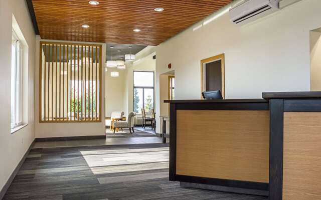 Quality Inn & Suites Clackamas – Portland