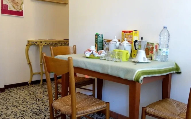 Elias Bed & Breakfast