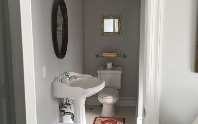 The Carriage House B&B