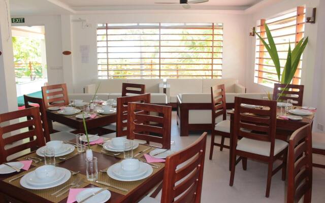 Ariston Dhangethi Inn