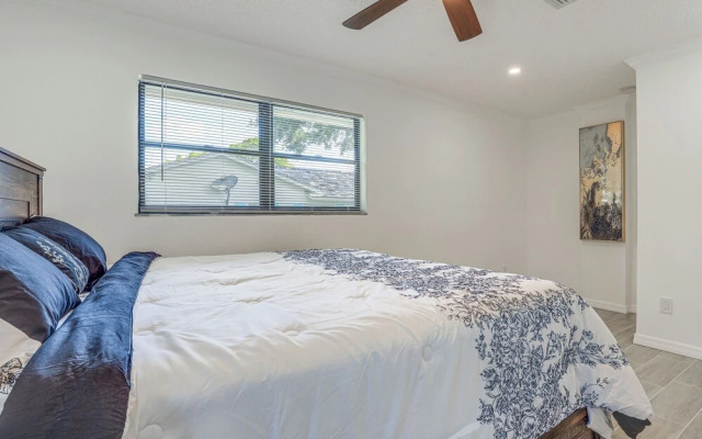 Stuart Vacation Rental ~ 1 Mi to Downtown!