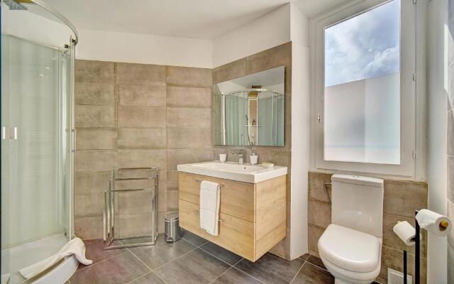 Immogroom - 5Min From The Festival Palace - Ac - Center- Congressbeachs