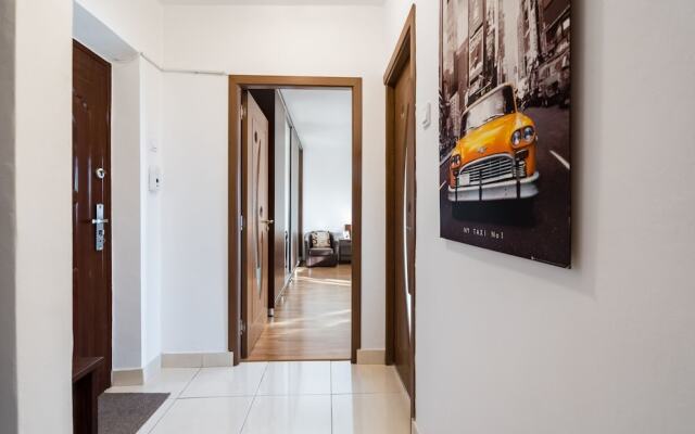Studio 37 by MRG Apartments