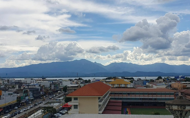 Phayao Northen Lake Hotel