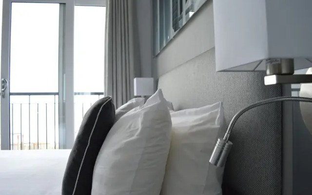 Allseasons Hotels Corton