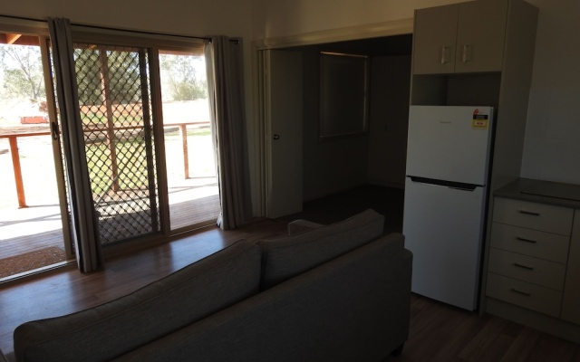 Warrawong on the Darling – Guest Rooms – Wilcannia