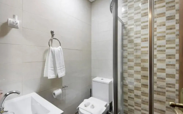 Private Pool Villa 20min by Porto