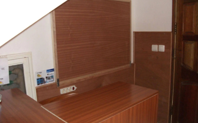 DOURADA Studios