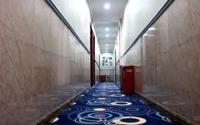 Wuhan Xiyue Business Hotel (Wuhan Tianhe International Airport)
