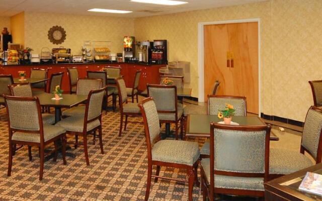 Comfort Suites Arena