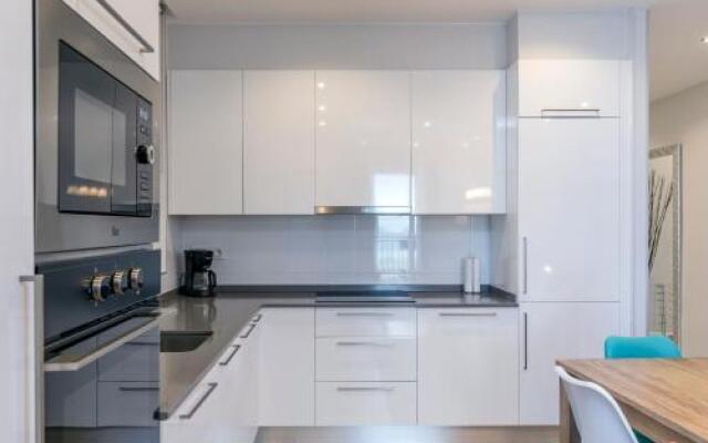 Zurriola Suites2 by Forever Rentals