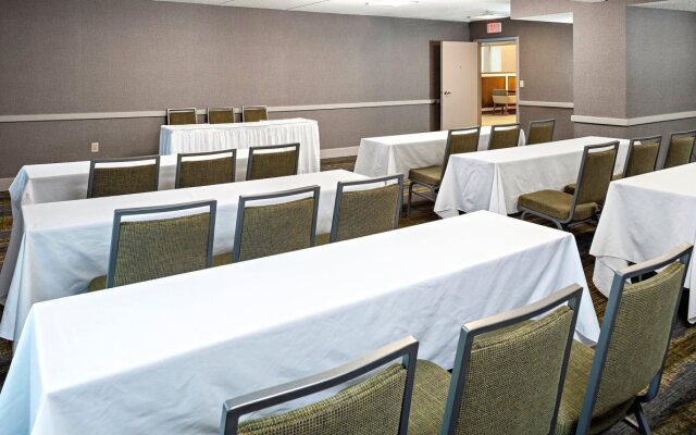 Holiday Inn Salem - I-93 at Exit 2 by IHG