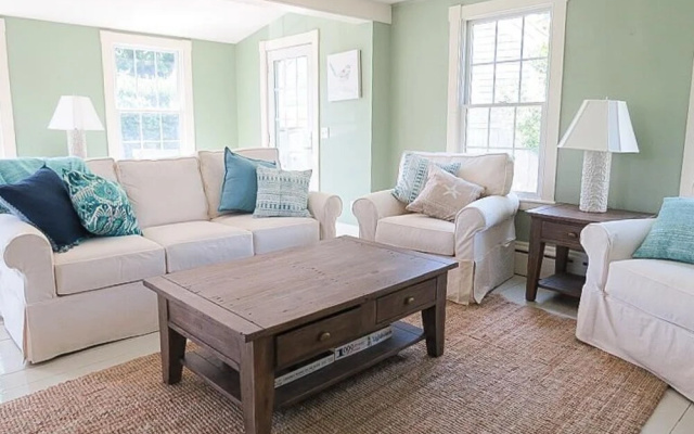 54 Cross Street - Three Bedroom House