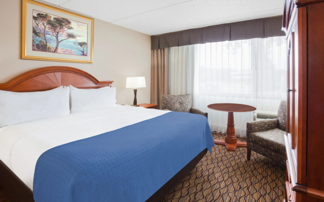 Holiday Inn Marquette by IHG