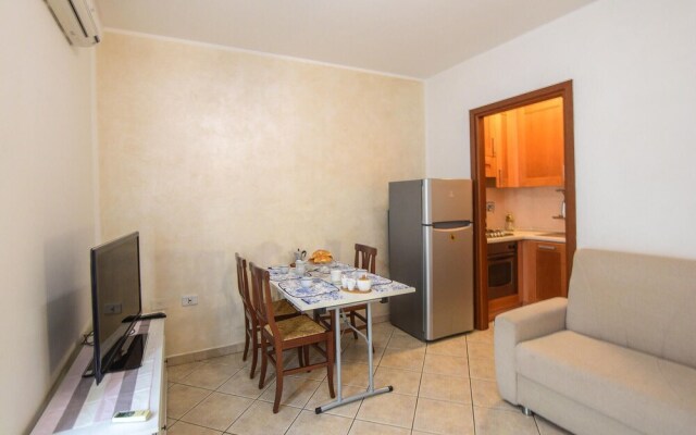 Beautiful Apartment in Cecina With 1 Bedrooms