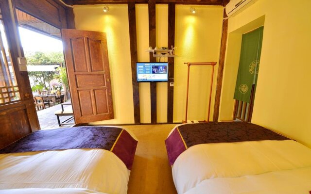 Shuiting Moyuan Inn