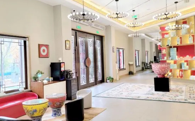 Tai 'an Moyu Porcelain Pleasant Art Hotel (Taishan Peach Blossom Valley Mountain Entrance Store) – Lobby – Taian