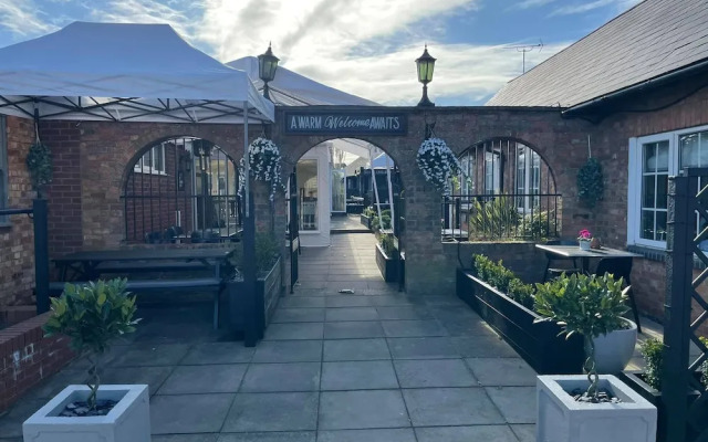 The Knife and Cleaver