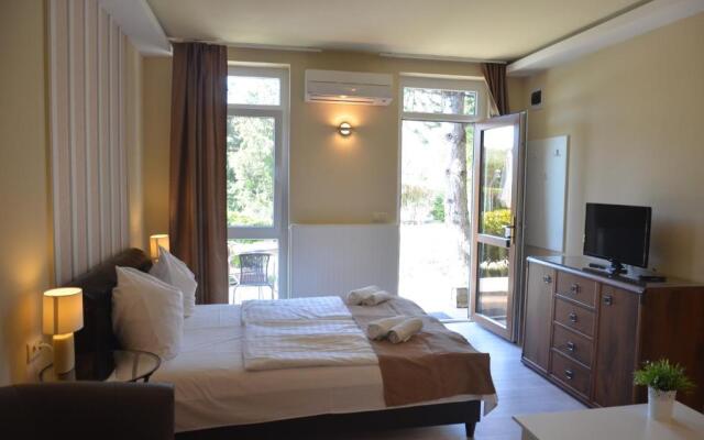 Adler Hotel s tterem