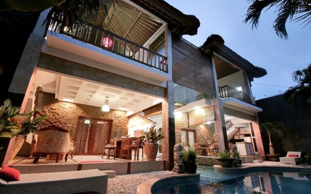 Villa Rendezvous
