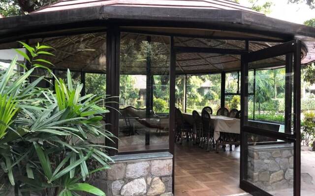 Jungle Leela Resort
