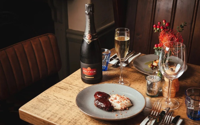 The Falcon Painswick