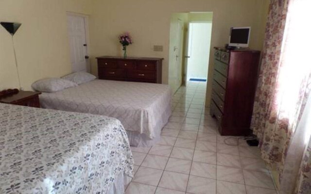 Villa Donna Inn