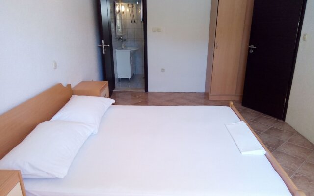 Sea Turtle Apartments