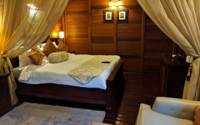 The Tree House Resort