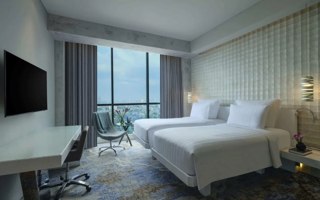 Pullman Jakarta Central Park