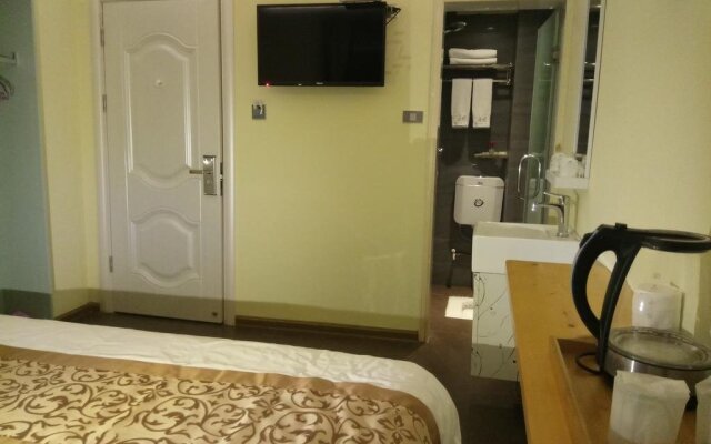 Guilin Jiuzaipangbian Boutique Inn