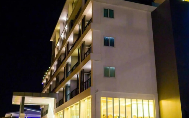 SR Residence Hotel