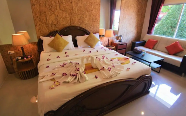 Bangrak Pier Resort