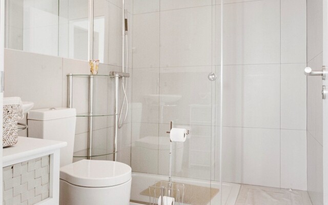 Magical Apartment in Reserva del Higueron Ref 121