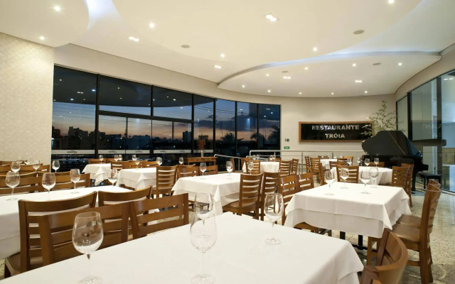 Hotel Nohotel Premium Americana