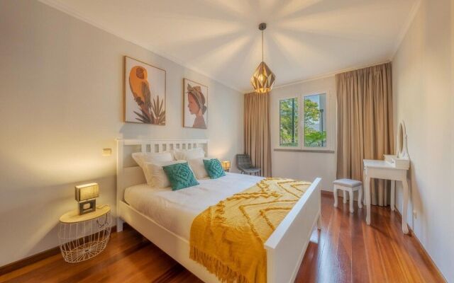 White Hill Apartment by Atlantic Holiday