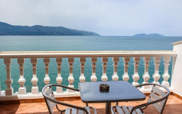 Hotel Liro