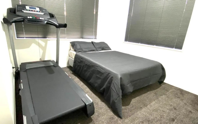 Luxury 5beds And 5bedroom