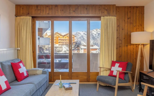 Central Apartment in La Tzoumaz - Last Minute Deal