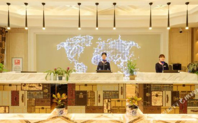 Royal Holiday Hotel (Wuyan Military District Headquarters Branch)