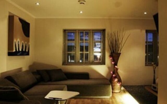 Home Luxury Apartments