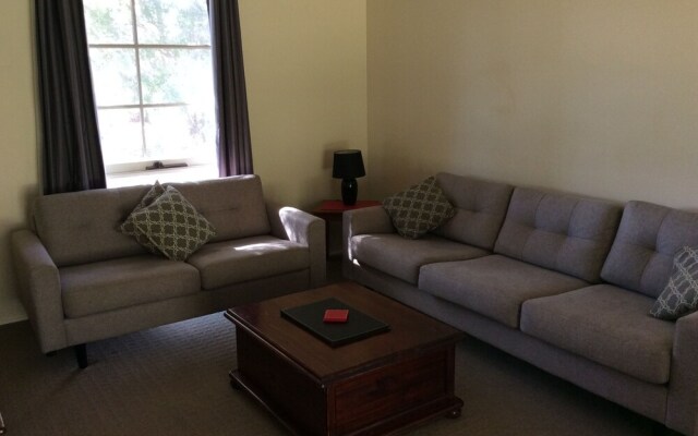 Winbi River Resort Holiday Rentals