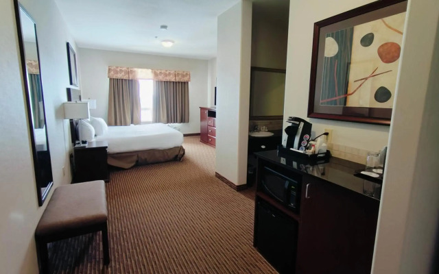 Coast Weyburn Hotel