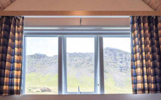 Skyrhusid Guest House