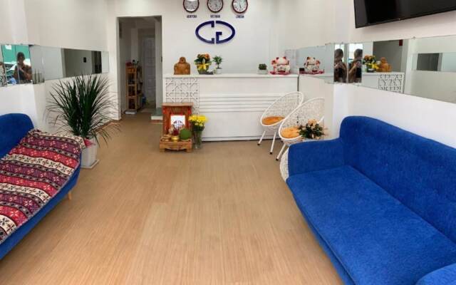 Chau Giang Hotel