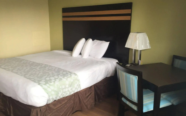 Blu Atlantic Oceanfront Hotel & Suites