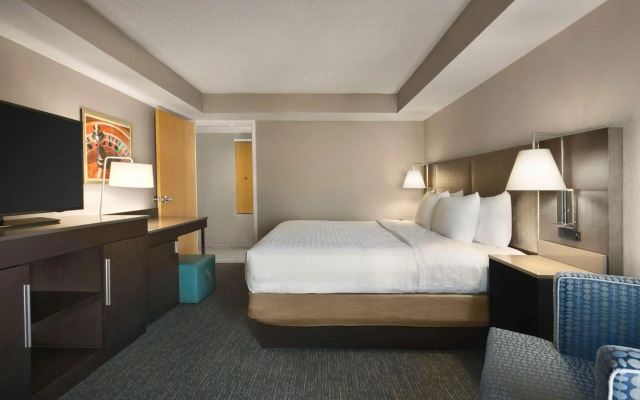 Hampton Inn Tropicana